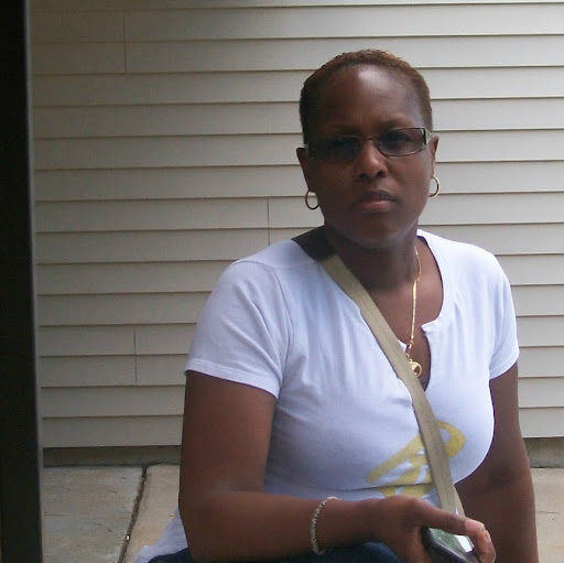 Carla Charles Photo 15