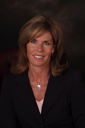 Eileen Forrest Photo 28