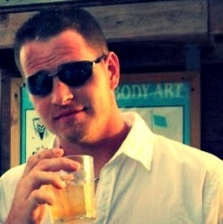 Aaron Knight Photo 9