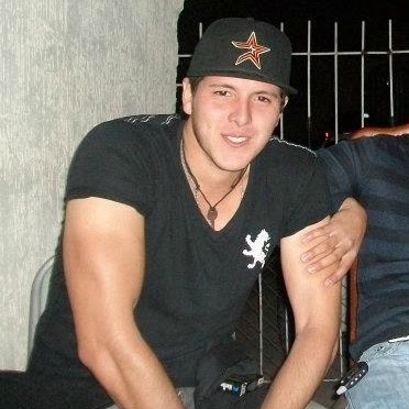 Luis Contreras Photo 24