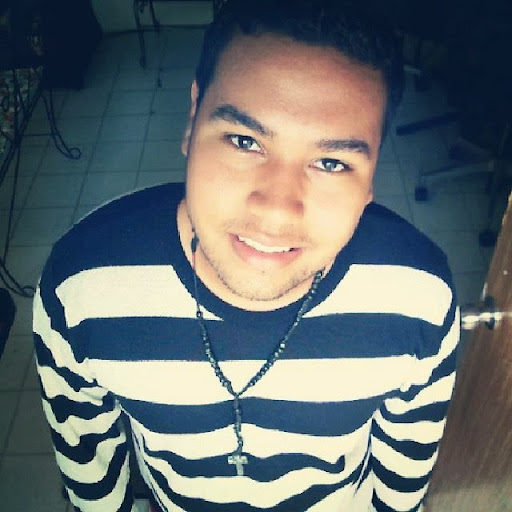Francisco Medina Photo 29
