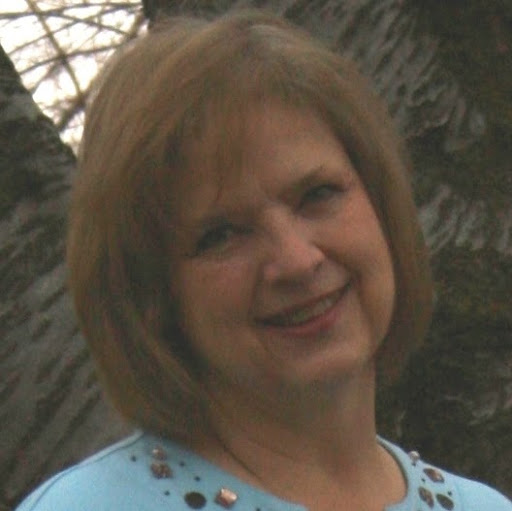 Julie Loveridge Photo 11