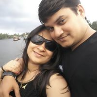 Neha Thakkar Photo 12