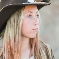 Tamara Tucker Photo 8