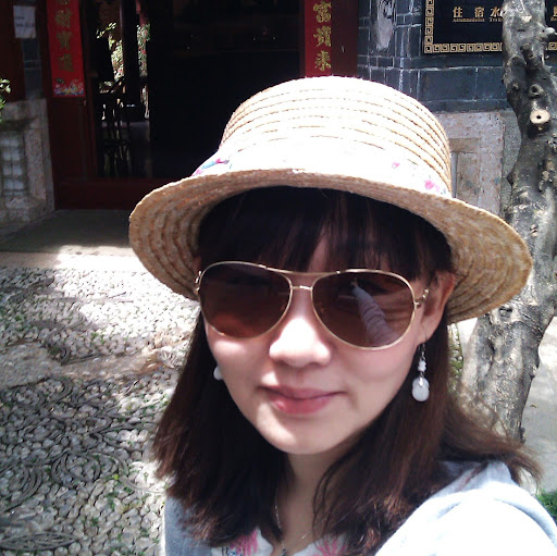 Hua Bai Photo 15