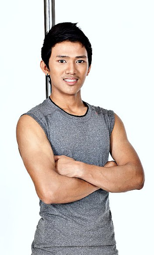 Johnny Villanueva Photo 33