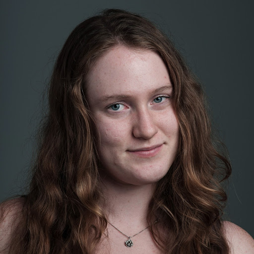 Julia Mcgill Photo 6