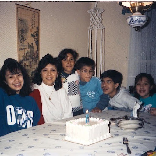 Yolanda Sanchez Photo 3
