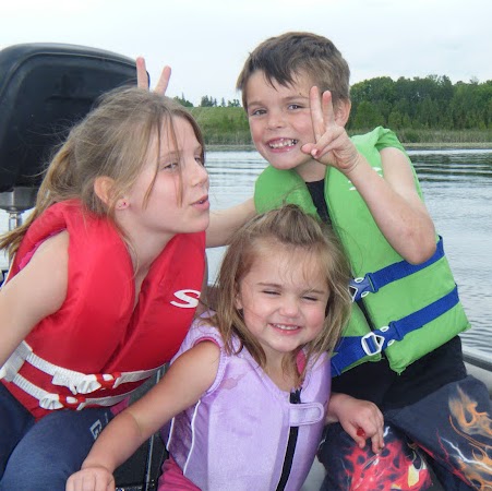 Rebecca Mallory Photo 7