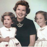 Nancy Hurley Photo 36