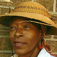 Debra Garrett Photo 39