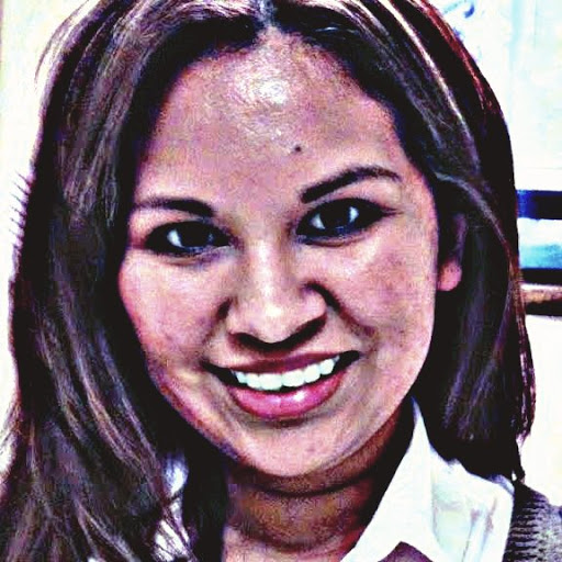 Kristen Martinez Photo 16