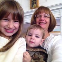 Lori Yoder Photo 26