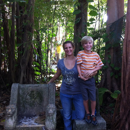 Jessica Crow Photo 8