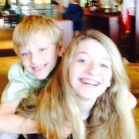 Victoria Herrmann Photo 4 Victoria Herrmann Photo 4