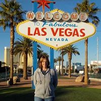 Lindsay Harris Photo 13