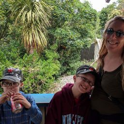 Sarah Olsen Photo 17