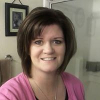 Stephanie Schlegel Photo 22