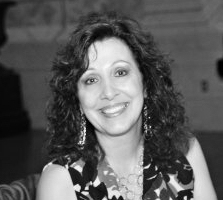 Debra Richards Photo 29