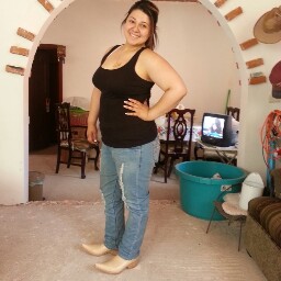 Julia Quiroz Photo 8