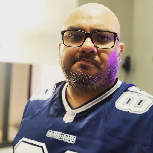 Gerardo Martinez Photo 28