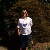 Elizabeth Chapin Photo 8
