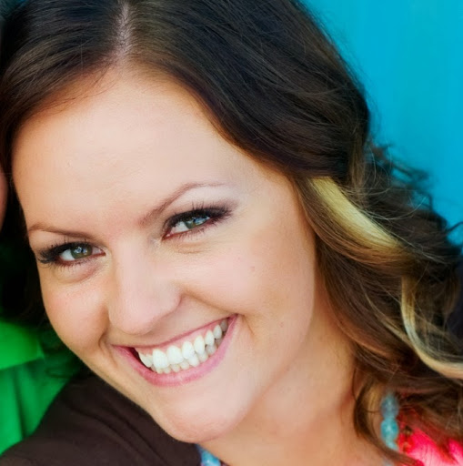 Sarah Douglass Photo 20