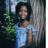 Tonia Kelly Photo 32