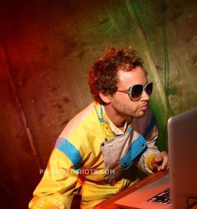 Julian Chase Photo 17