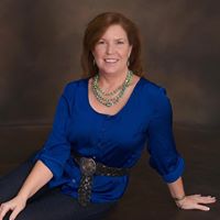 Denise Skinner Photo 20