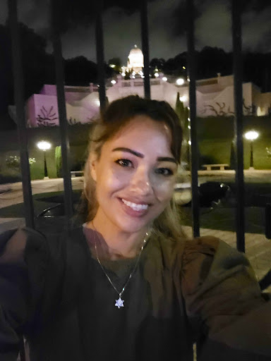 Christine Rosado Photo 12
