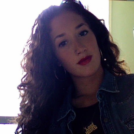 Amelia Martinez Photo 7