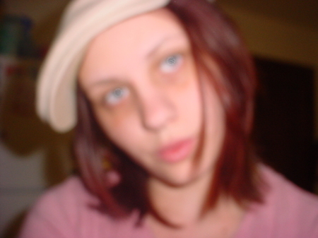 Danielle Hutchinson Photo 21