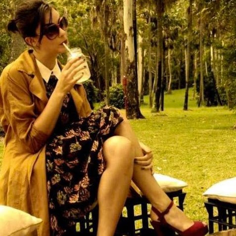 Esther Harris Photo 30