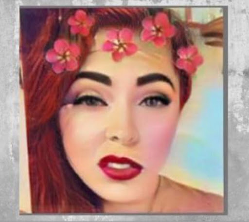 April Metcalf Photo 8