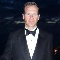 Richard Mead Photo 34