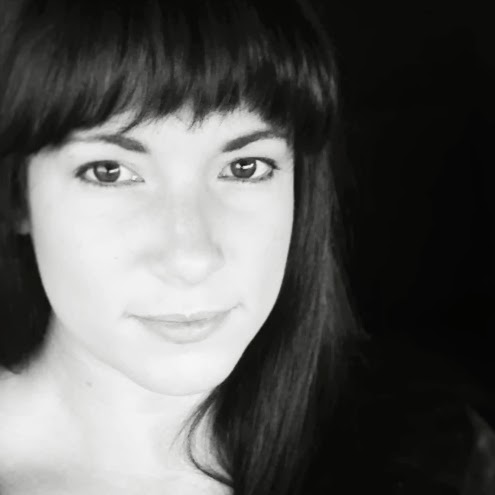 Constance Ray Photo 24