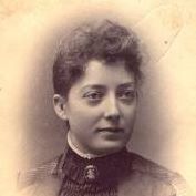 Bertha Bell Photo 8