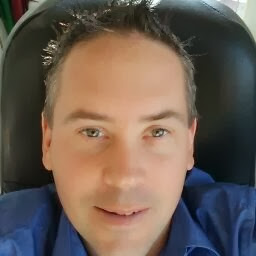 Julian Coleman Photo 38