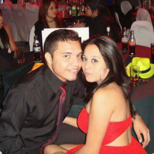 Laura Martinez Photo 7
