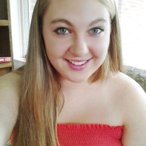 Elizabeth Starnes Photo 21