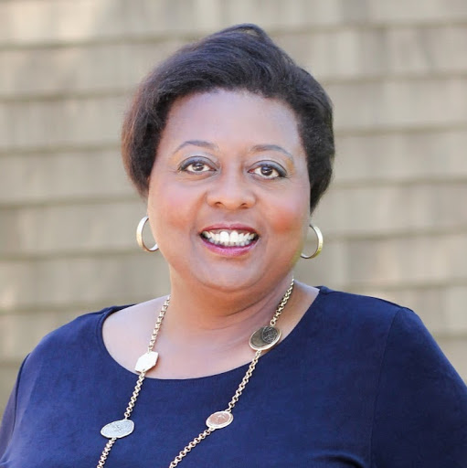 Marie O'Neill Photo 17