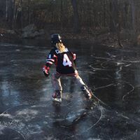 Erika Robbins Photo 23