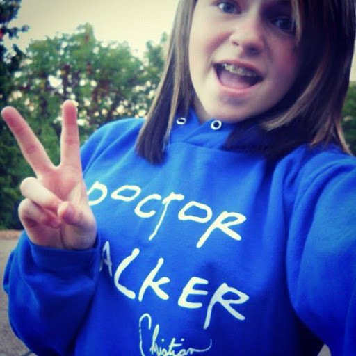 Alyssa Simpson Photo 15