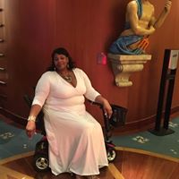 Stacey Nicholson Photo 14