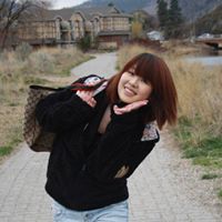Amy Ren Photo 15