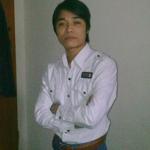 Nghi Tran Photo 30