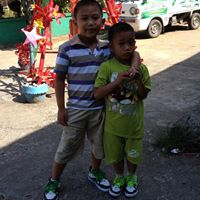 Julian Reyes Photo 43