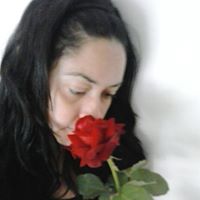 Carina Henriquez Photo 10