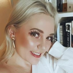Shannon Daugherty Photo 19